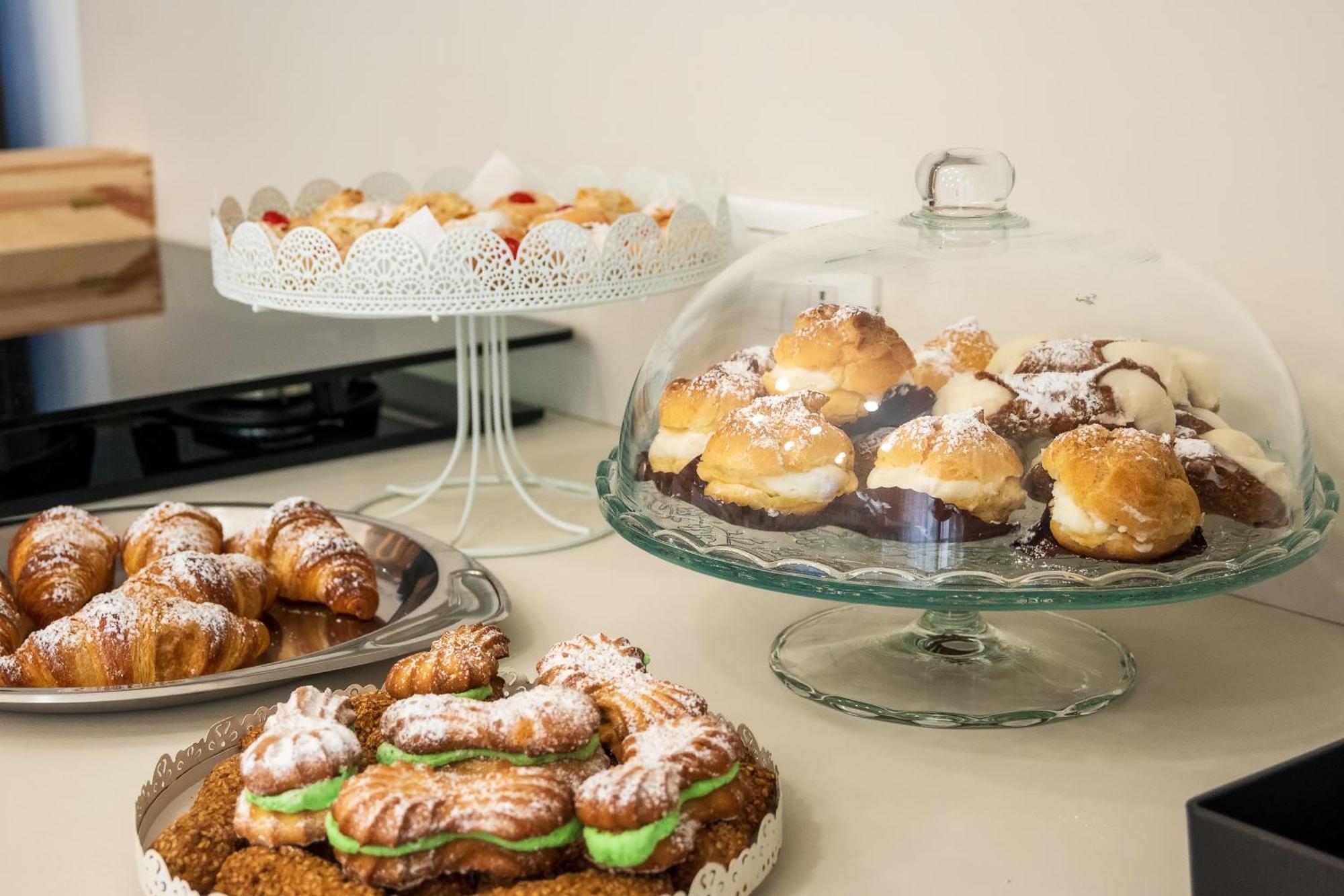 Ciccio Rooms And Breakfast - Self Check-In Palermo Buitenkant foto