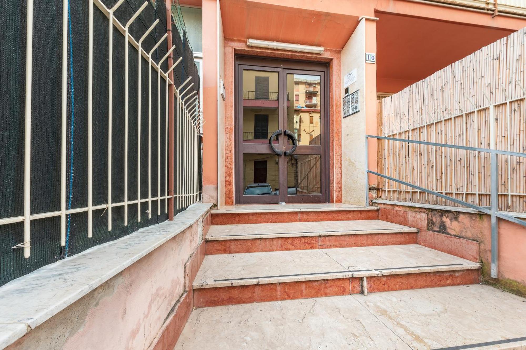Ciccio Rooms And Breakfast - Self Check-In Palermo Buitenkant foto