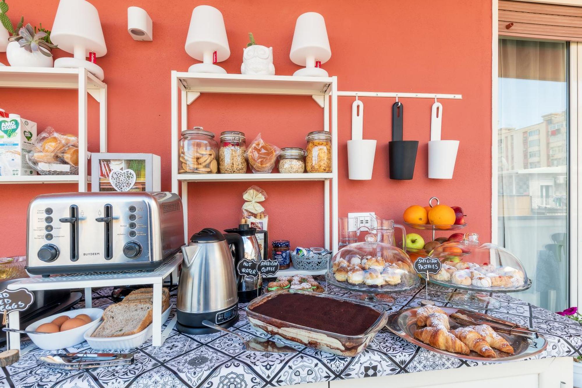 Ciccio Rooms And Breakfast - Self Check-In Palermo Buitenkant foto