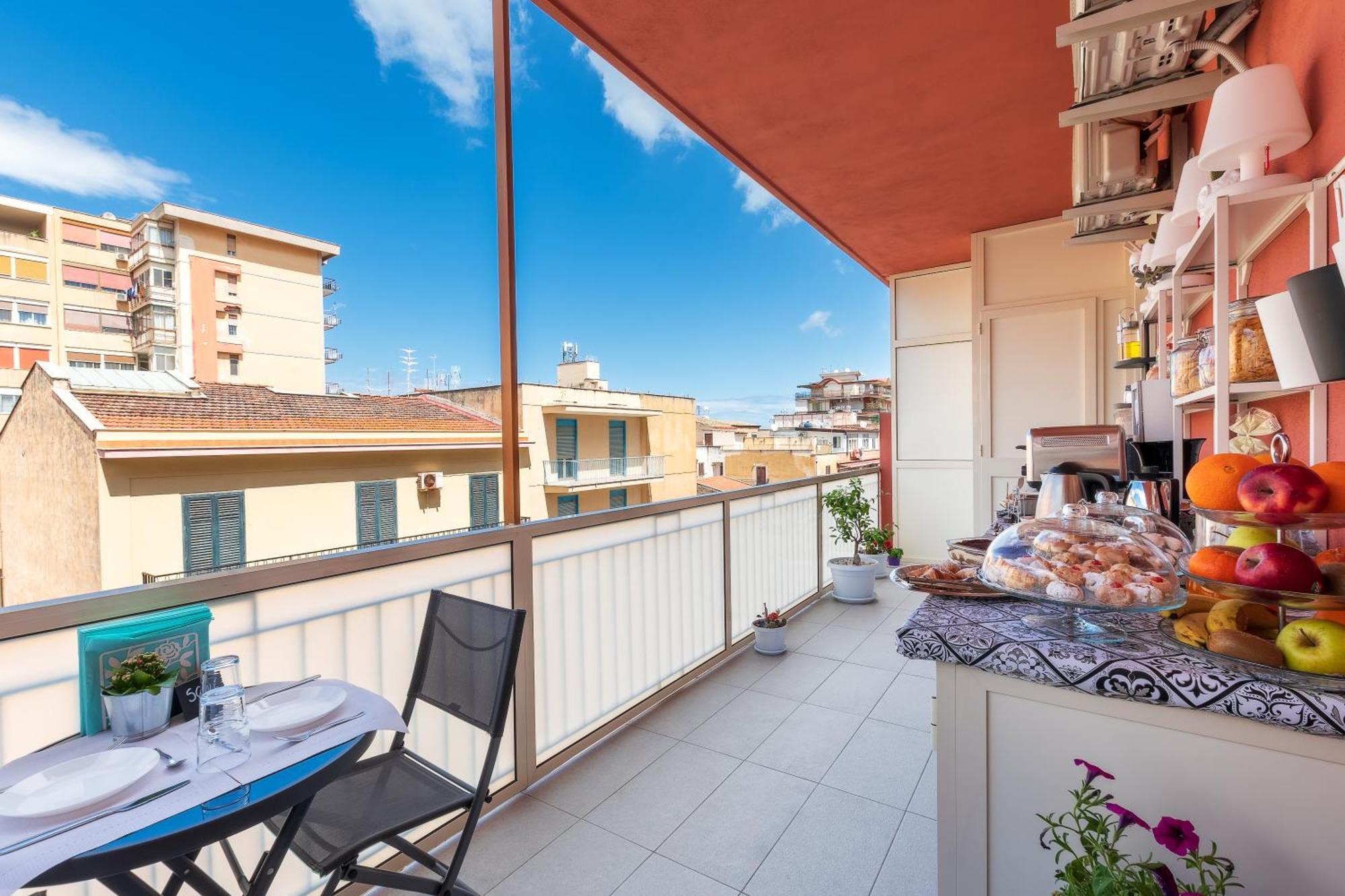 Ciccio Rooms And Breakfast - Self Check-In Palermo Buitenkant foto