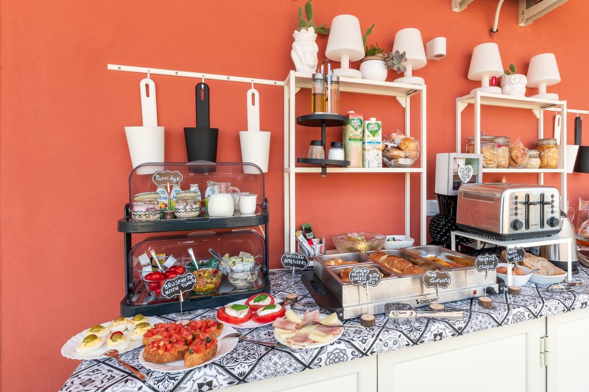 Ciccio Rooms And Breakfast - Self Check-In Palermo Buitenkant foto